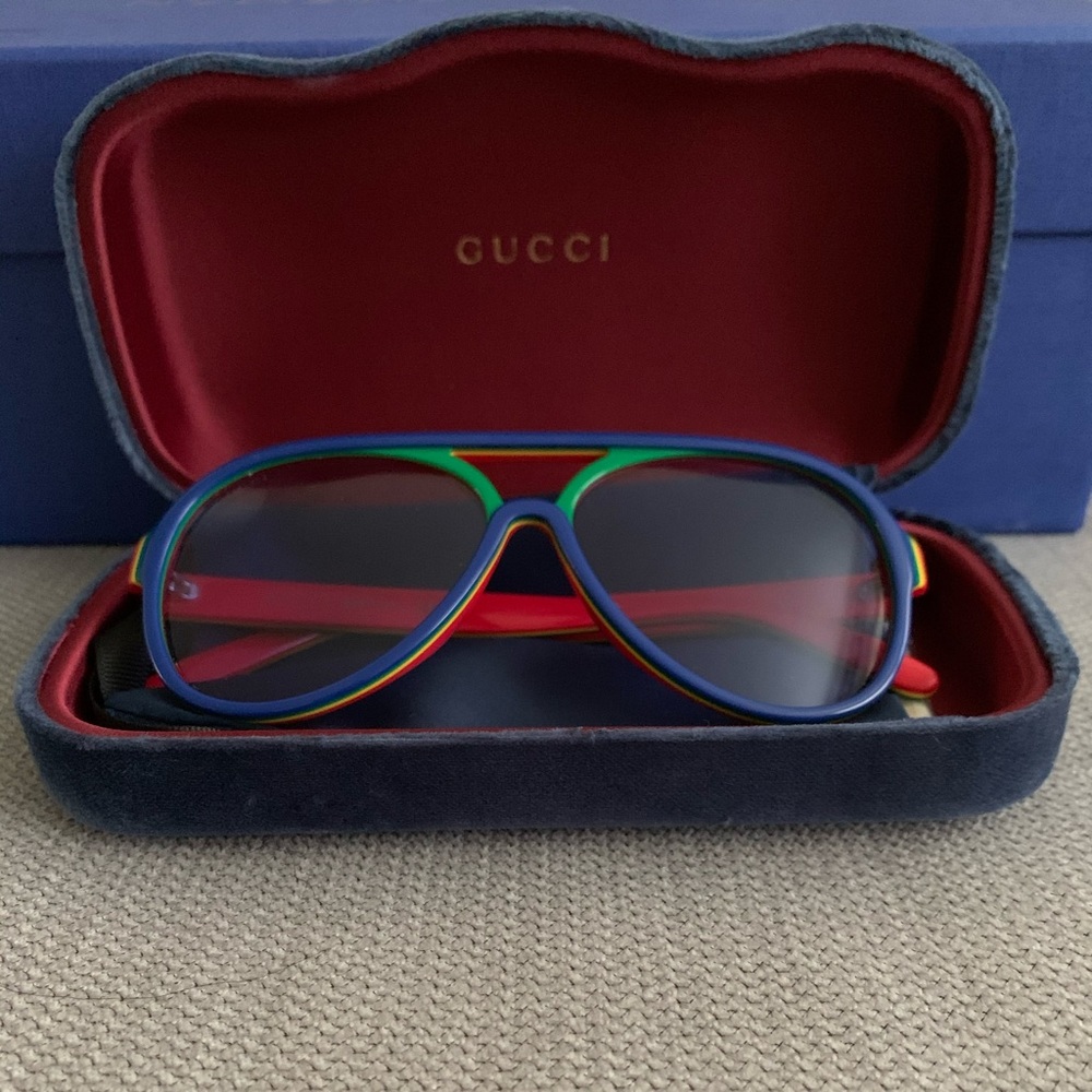 Men’s Gucci Shades